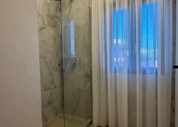 Royal Luxury 4*